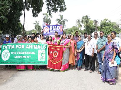 THE VEGETARIAN MOVEMENT YATRA FOR ANIMALS